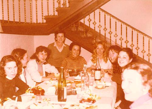 Comida especial el D�a de la Monitora (Villarcayo, 31-I-1980), celebrada en la Sala del Consejo.